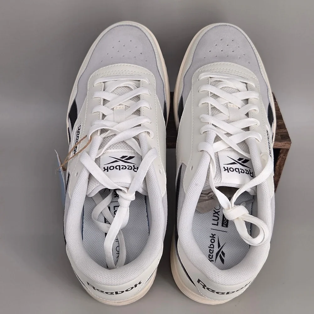 Reebok Court Advance Sneakers Unisex M8 W9.5 White Grey Leather Suede Sporty